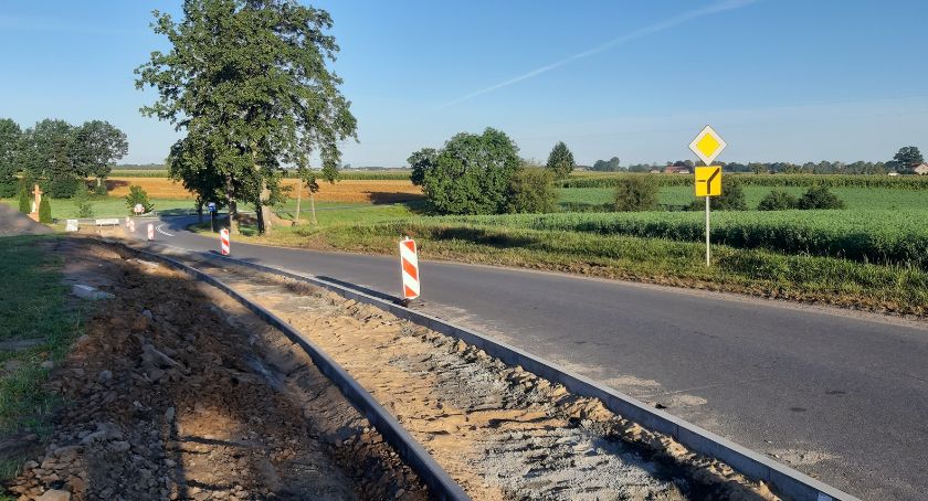 Zejście w dół za Górką Klasztorną był do tej pory dość niebezpieczne, bo wąskie