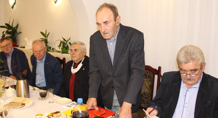 Jerzy Jaruzal przewodził kołu pszczelarzy od końca lat 60