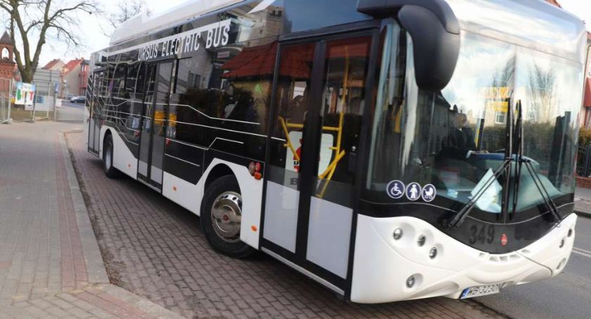 Elektryczny autobus ulicami Złotowa już jeździł – dotychczas tylko testowo