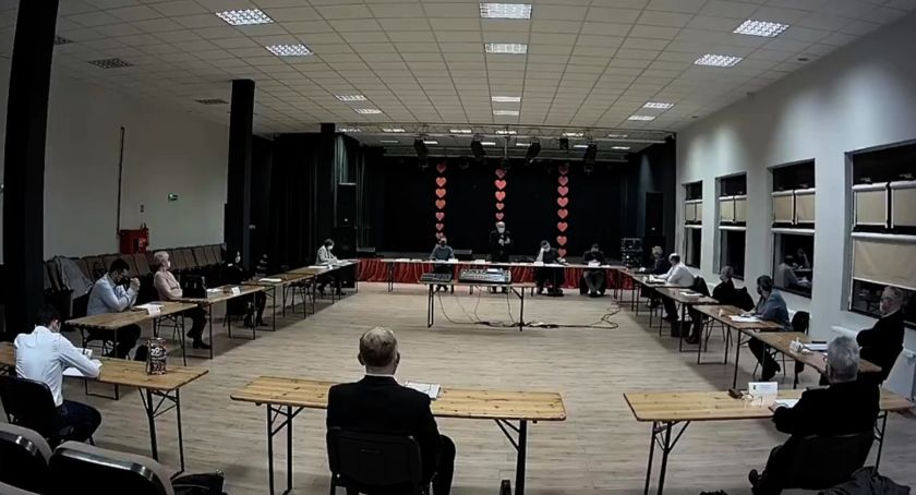 Sesje Rady Miejskiej w Okonku nie są tak burzliwe jak w innych miejscowościach naszego powiatu