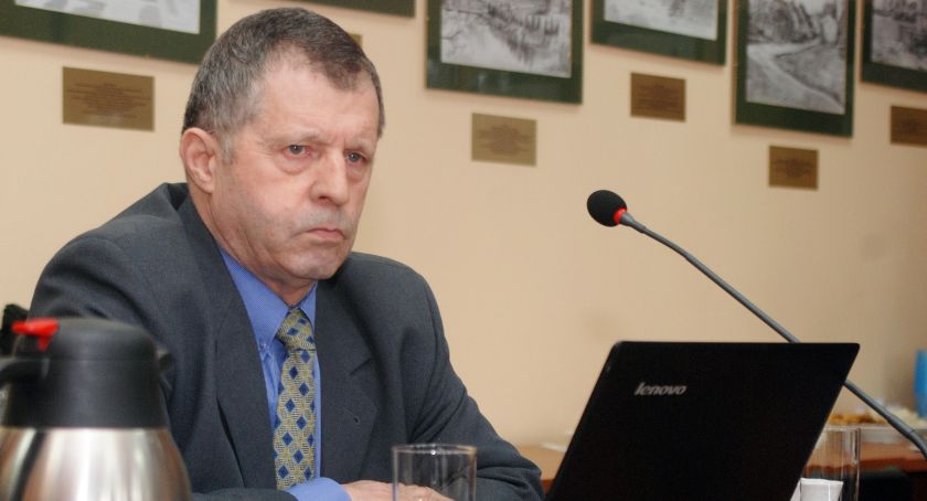 Ryszard Biniak pytał m.in. o sprawy związane z budową drogi przez Kościerzyn Mały