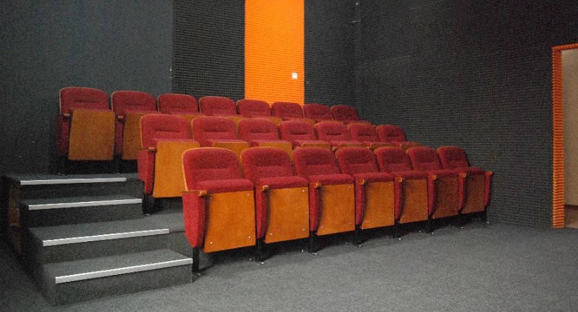 Kino film teatr, cieszy wzięciem - zdjęcie, fotografia