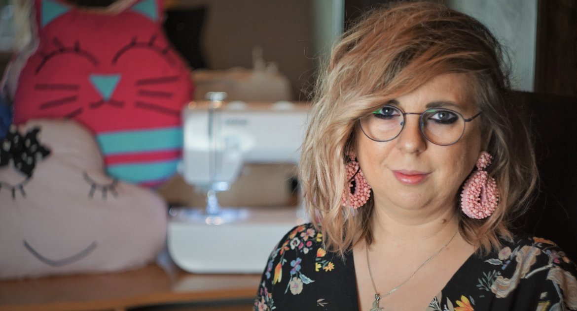 Agnieszka polubiła się z maszyną do szycia. Wszystko zaczęło się od tworzenia maseczek ochronnych