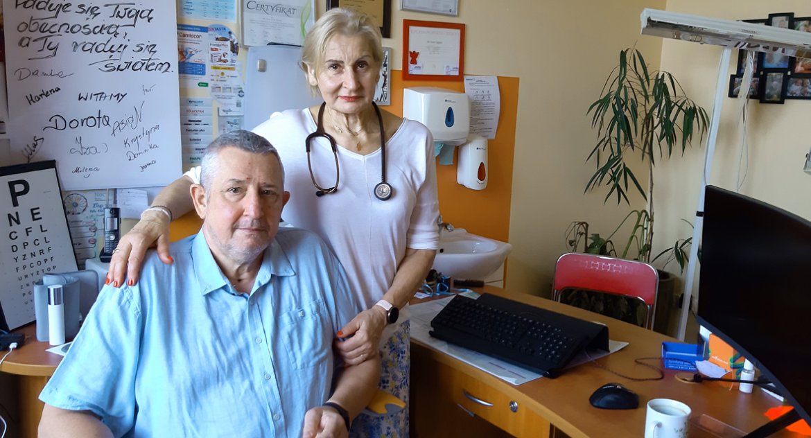Ludzie losy pasje, Doktor Jerzy Stępień pokonał koronawirusa wraca pacjentów - zdjęcie, fotografia