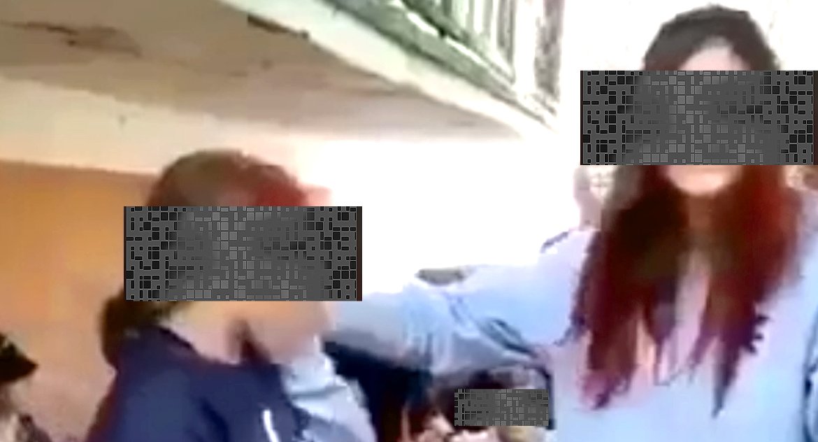 Kronika kryminalna, Nagranie pobicia internecie samosąd udziałem nastolatków! - zdjęcie, fotografia