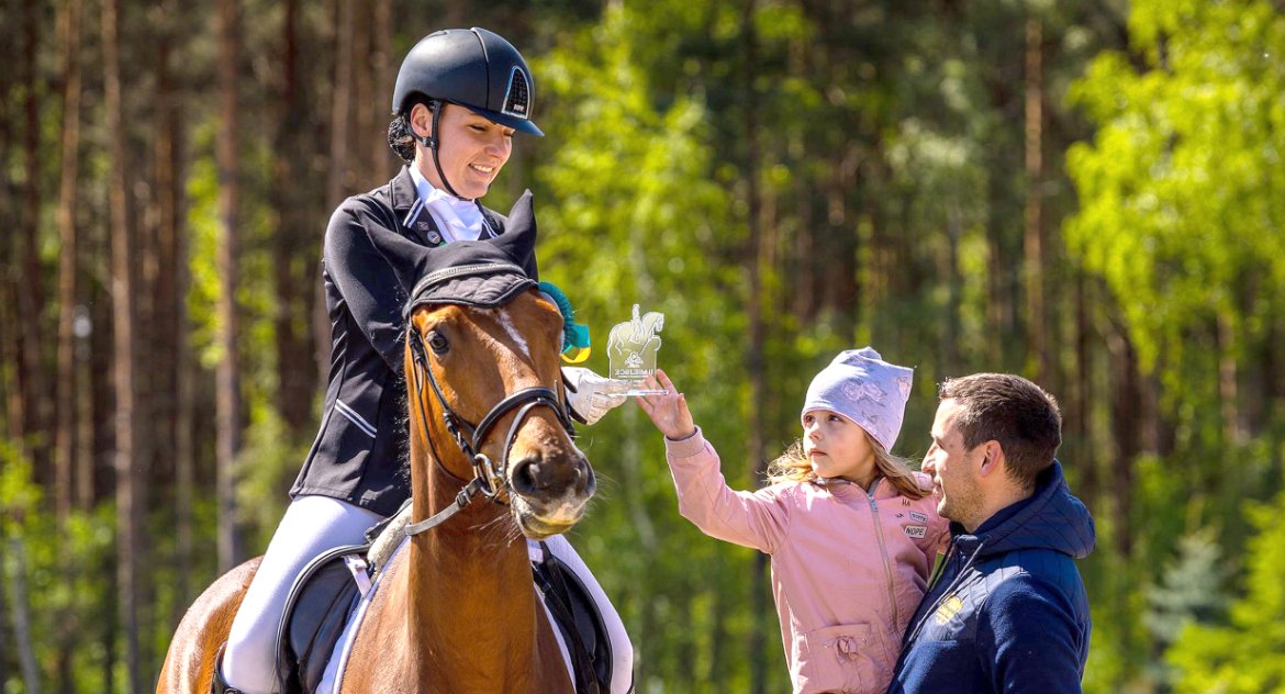 Ludzie losy pasje, cały świat kręci wokół - zdjęcie, fotografia