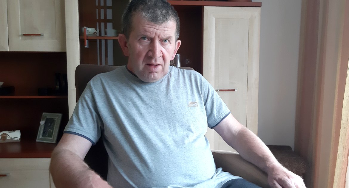 - Gdyby porównać mnie teraz do tego, jak wyglądałem kilkanaście miesięcy temu, to jest niebo a ziemia - porównuje Arkadiusz Stefaniak