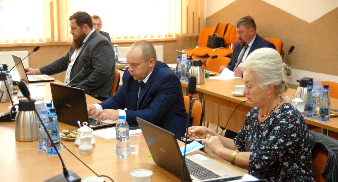 W czasie obrad uchwalono szereg nazw ulic w Dzierzążenku, Międzybłociu i w Blękwicie 