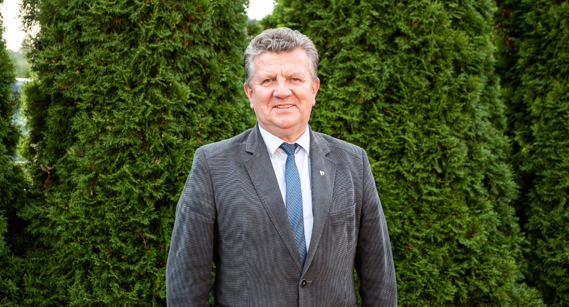 Energii do działania może Janowi Węglowskiemu pozazdrościć niejeden nastolatek