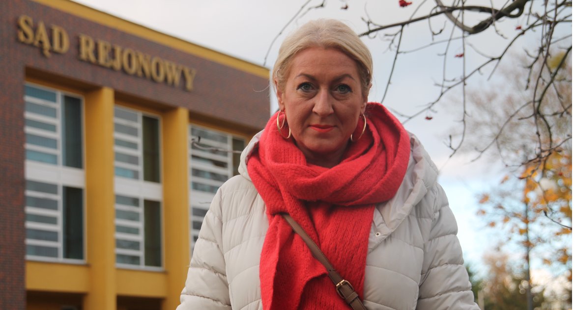 Zaczynam wątpić w skuteczność wyjść na ulicę - przyznaje K. Józefowska, która sporą część akcji protestacyjnych organizowała przy złotowskim sądzie