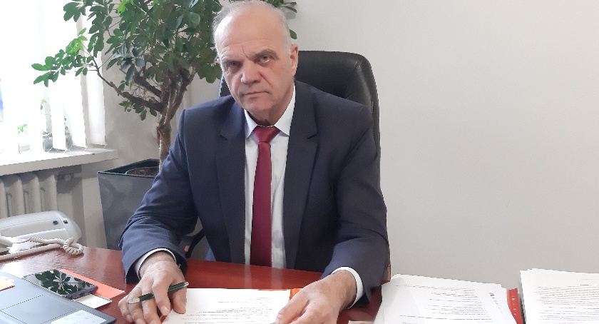 Starosta wskazuje wprost, kto ponosi pośrednio winę za skandal z pijanym lekarzem, mówi o wynikach audytu w szpitalu i zamiatanych pod dywan sprawach
