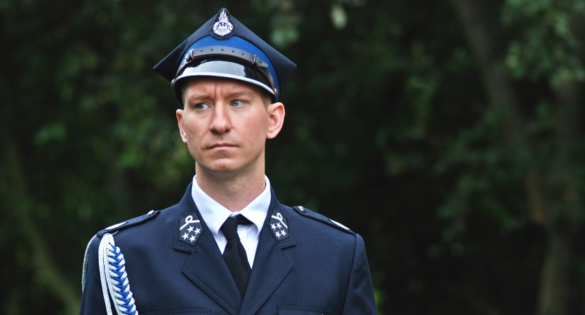 Tomasz Henke został prezesem OSP Dźwierszno w 2021 roku. Zastąpił na tym miejscu Marka Nowicza