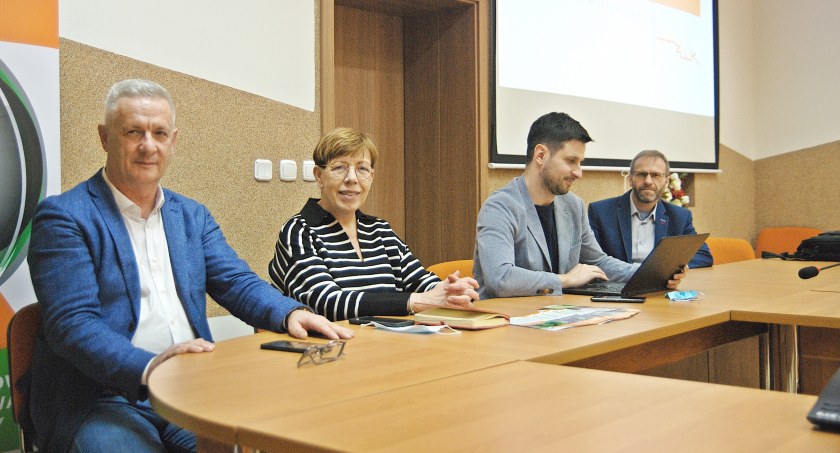 Zespół ds. konsultacji nt. RIPOK czekał na zainteresowanych tematem w gminie Złotów w miniony czwartek 