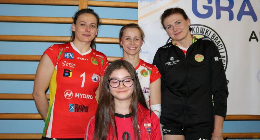 Słynne wychowanki Sparty Złotów - Katarzyna Konieczna (z prawej), Paulina Maj Erwardt (w środku) i Marta Wellna (z lewej)