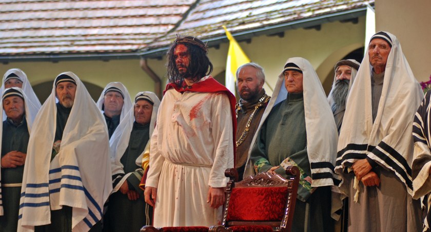 Podczas spektaklu w szczególny sposób upamiętniano góreckich męczenników