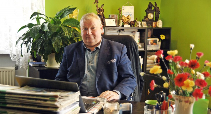 Andrzej Gliszewski, prezes OSM w Łobżenicy mówi, że spółdzielnia rozwija się, lecz stara się inwestować ostrożnie, głównie z własnych pieniędzy