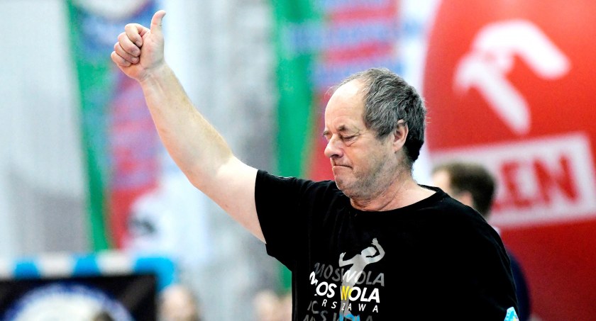 - Jestem trenerem starszej daty, mój czas generalnie już minął 