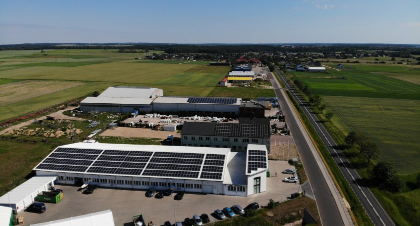 Przedsiębiorcy sami wybrali to miejsce. Sprzyjał im plan zagospodarowania przestrzennego. Korzystne było sąsiedztwo drogi wojewódzkiej