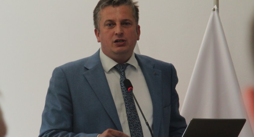 Adam Pulit już drugi raz nie otrzymał od radnych wotum zaufania