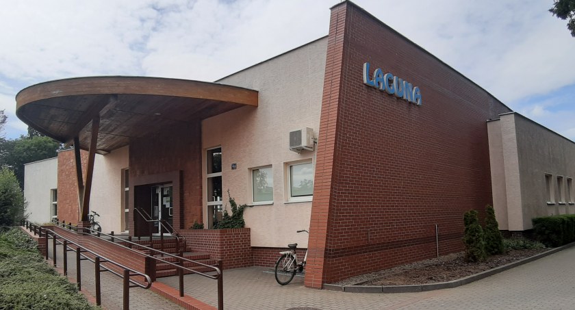 Inwestycje w powiecie, Pływalnia Laguna zyskać atrakcje - zdjęcie, fotografia
