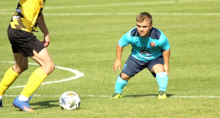 „Mały Człowiek był mały,  ale serce jego było wielkie”  – wódz Stara Skóra z Wigwamu