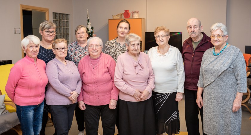 Pośród tylu pań zawsze znajdzie się jeden rodzynek