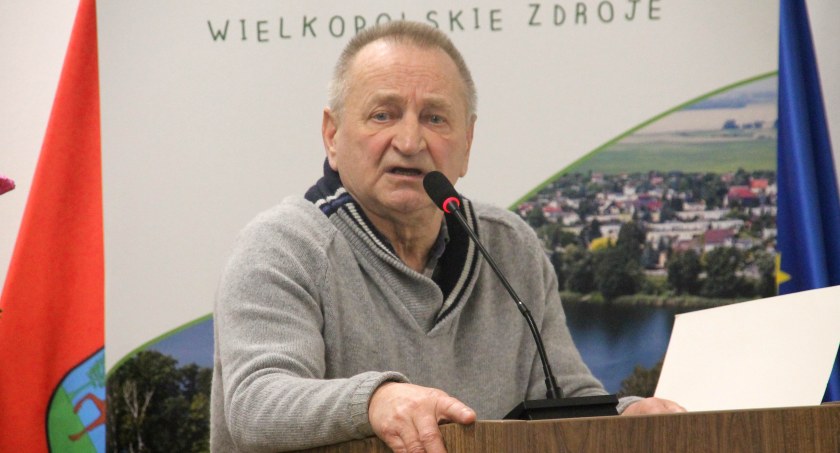 - Kim pan jest – pytał burmistrza A. Maj