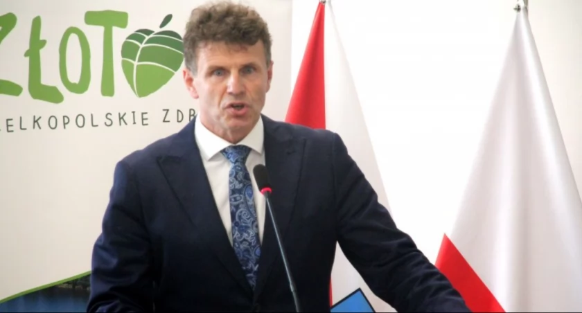 Tadeusz Drobczyński dwa lata temu był pracodawcą Jakuba Pieniążkowskiego, który teraz wygrał wybory