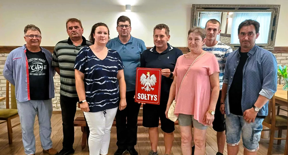 Samorządowcy, Luchowo nowego sołtysa - zdjęcie, fotografia