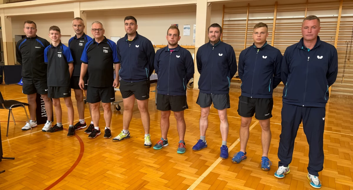 Tenis stołowy, Sparta Złotów kontra Trzemeszno - zdjęcie, fotografia