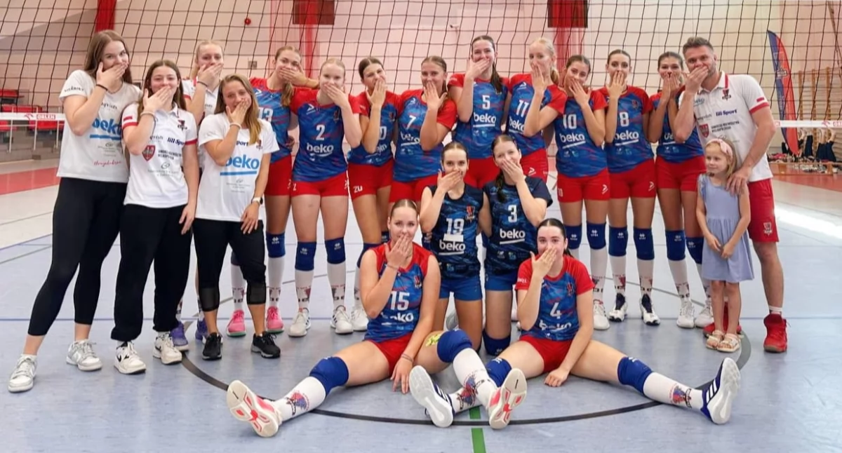 Siatkówka, Siatkarki Sparta Złotów triumfują w Złotowianka - zdjęcie, fotografia