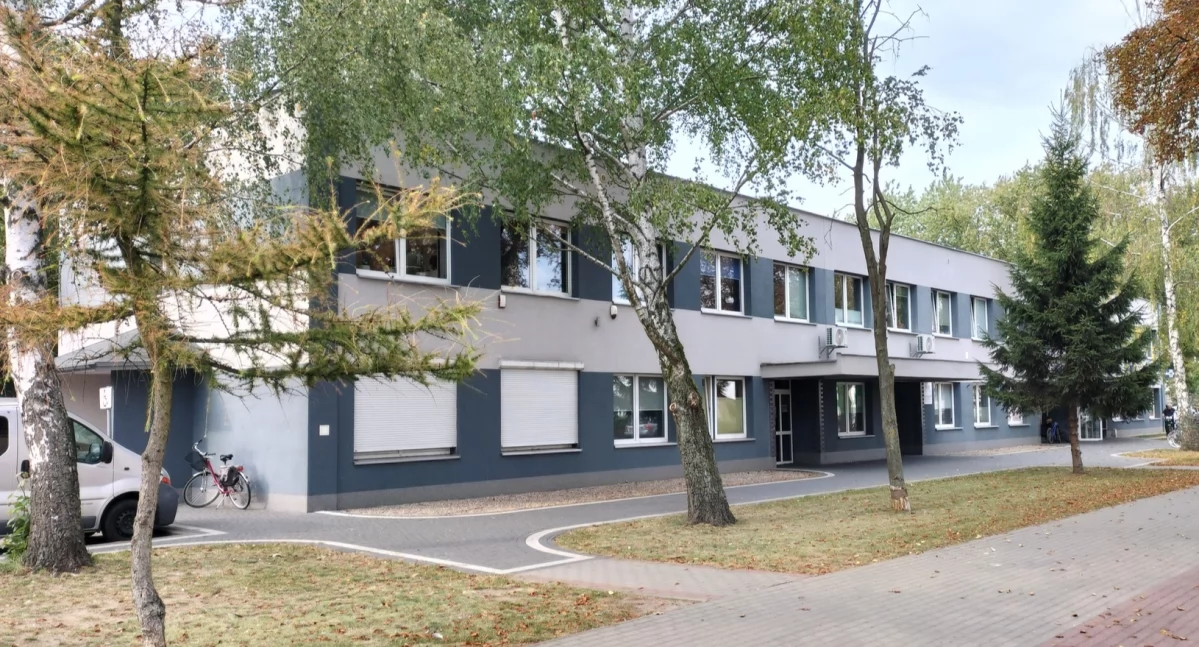 Zdrowie Uroda Szpital, Przychodnia wystawiona sprzedaż Chętnych brakuje - zdjęcie, fotografia