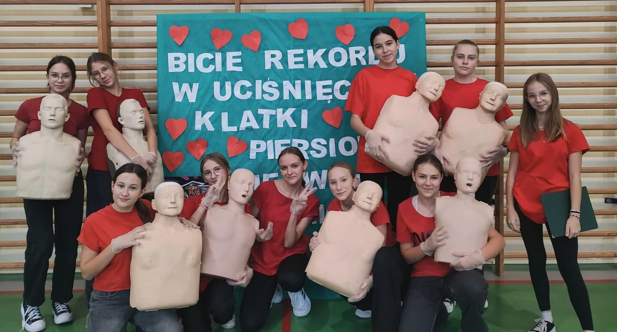 Edukacja, Rekordowa resuscytacja Zakrzewie - zdjęcie, fotografia