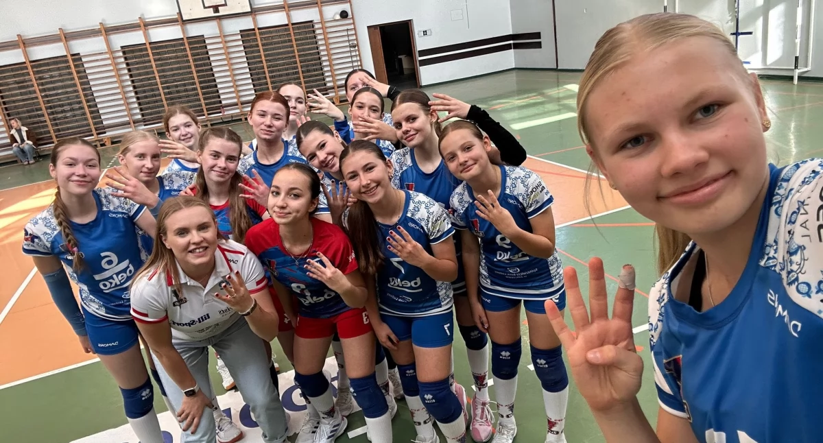 Siatkówka, Aktywny weekend siatkarek Sparta Złotów - zdjęcie, fotografia