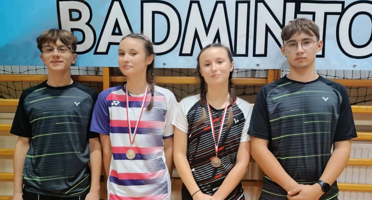 Badminton, Jastrowscy badmintoniści pokazali Miastku - zdjęcie, fotografia