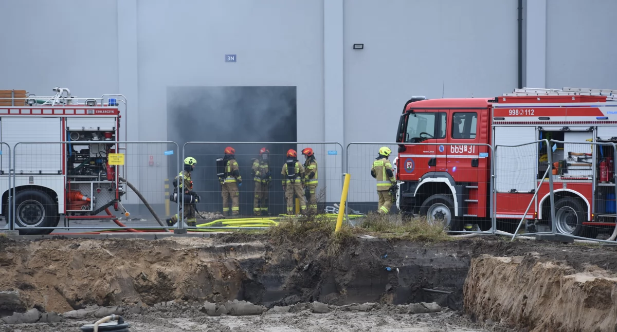 Straż pożarna, Pożar zakładzie przetwórstwa Okonku - zdjęcie, fotografia