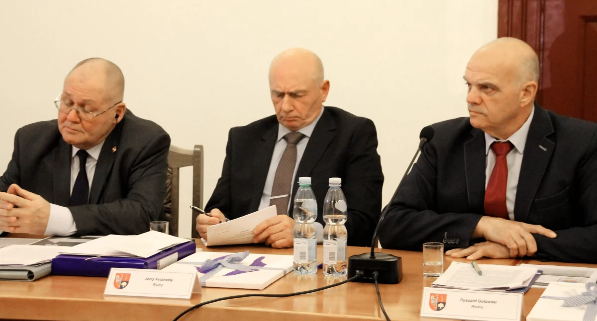 A. Kisiel, J. Podmokły, R. Goławski