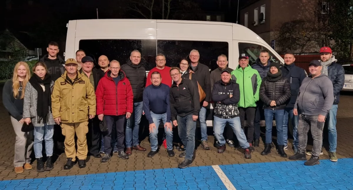 Straż pożarna, pojazd Złotów będzie wsparciem strażaków muzyków - zdjęcie, fotografia
