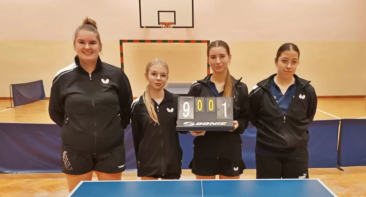 Tenis stołowy, Tenisistki stołowe Krajny wiceliderkami - zdjęcie, fotografia
