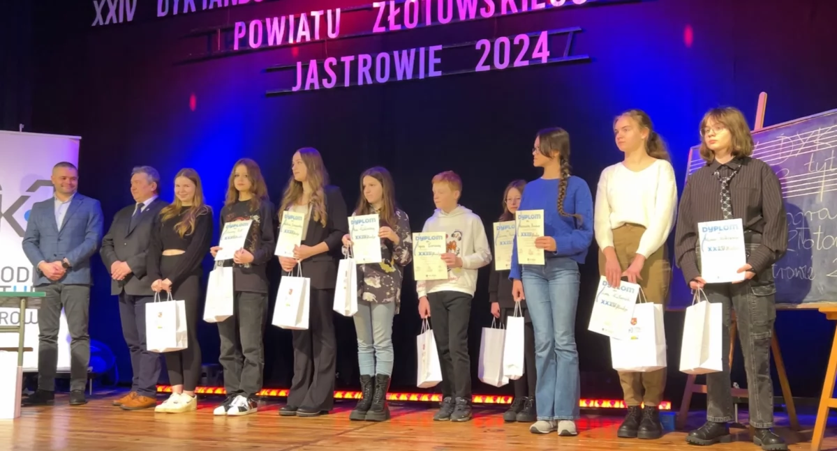 Konkursy Zawody, lepszego ortografii Marek Szopa! - zdjęcie, fotografia