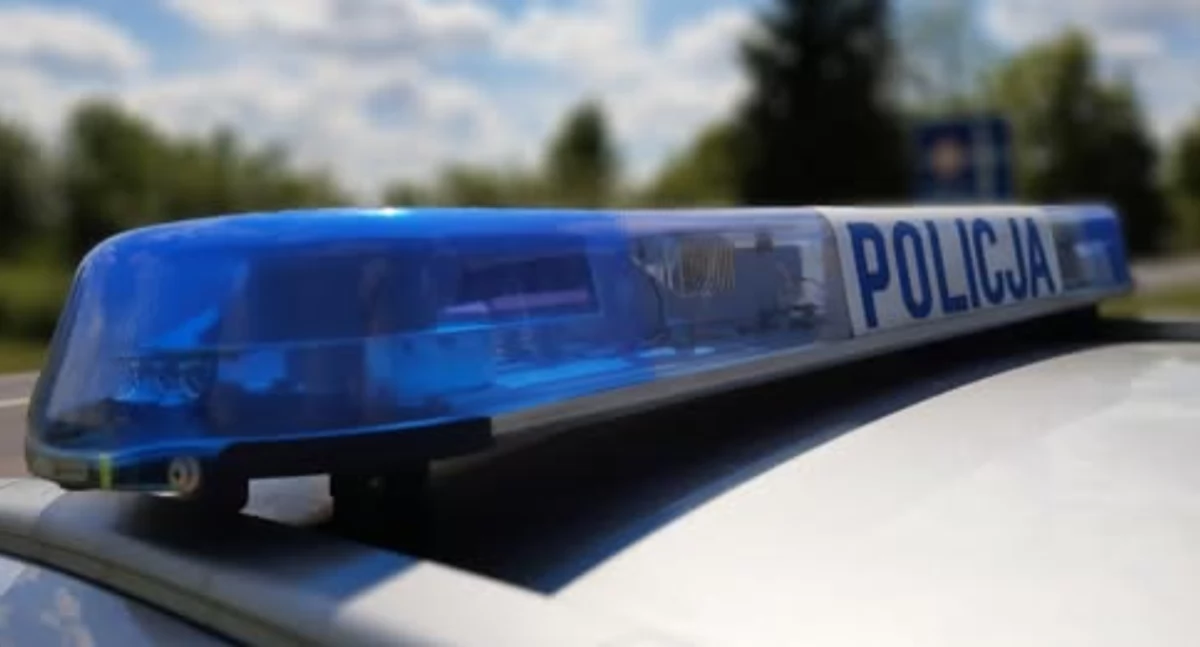 Kronika kryminalna, Krajence metodą „policjanta” wyłudzili tysięcy złotych - zdjęcie, fotografia