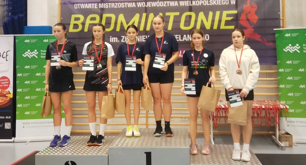 Badminton, Jastrowscy badmintoniści gradem medali Mistrzostw Wielkopolski - zdjęcie, fotografia
