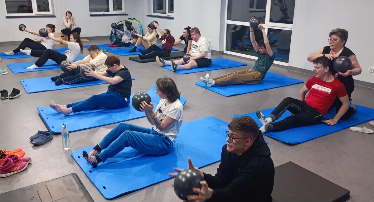 Frame Running, Miejsce ruszyło obozem sportowym osób niepełnosprawnych - zdjęcie, fotografia