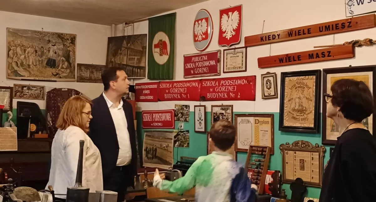 Fot. Szkoła Podstawowa im. Tonyego Halika w Górznej