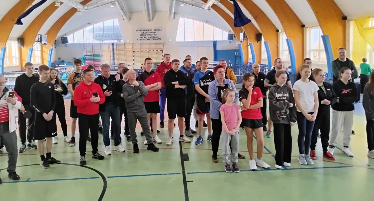 Tenis stołowy, Lotyń stolicą tenisa stołowego powiecie - zdjęcie, fotografia
