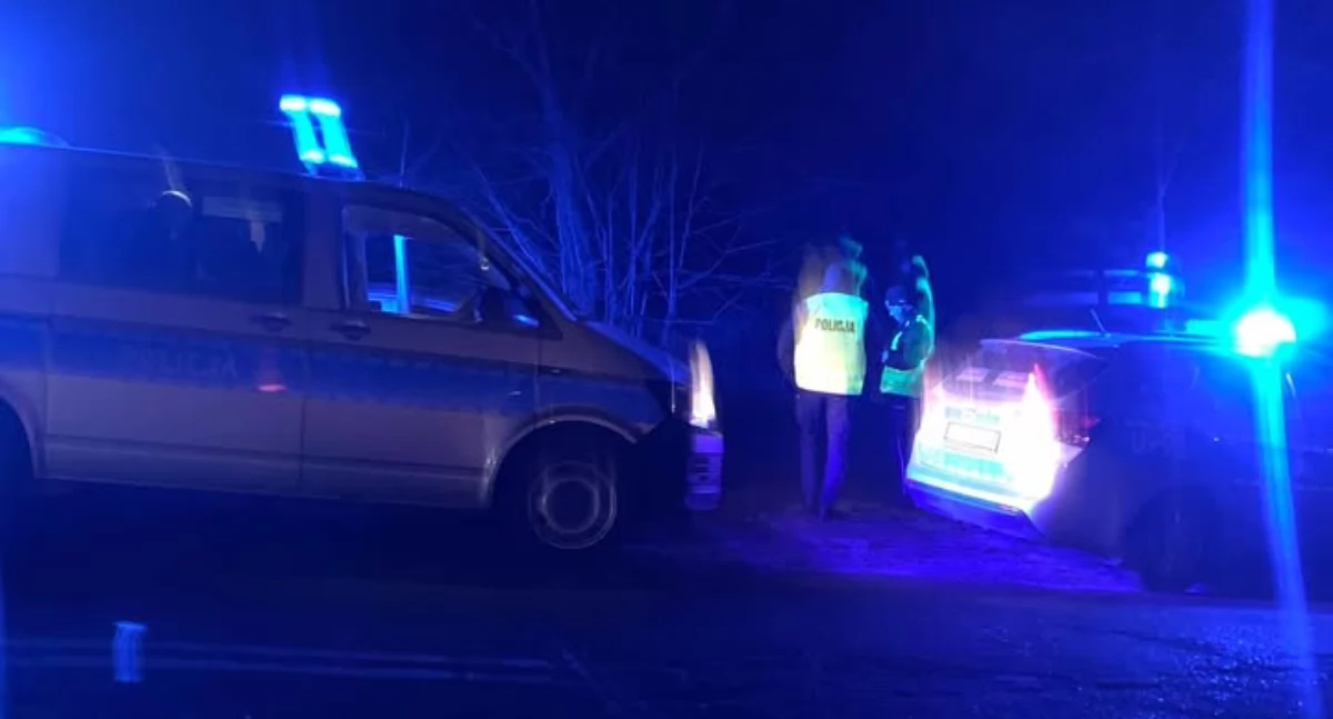 Kronika kryminalna, Obywatelski pościg ulicami Złotowa pijanym kierowcą - zdjęcie, fotografia