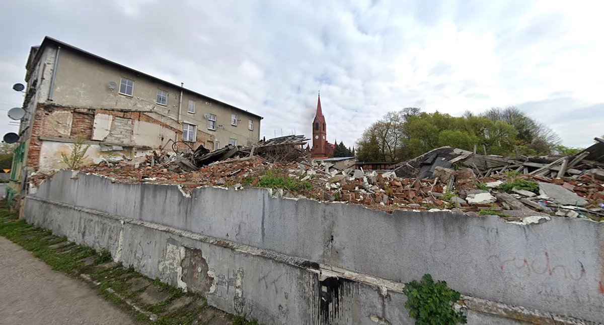 Administracja, Miasto stanie licytacji komorniczej szansa szkaradzieństwo zniknie - zdjęcie, fotografia