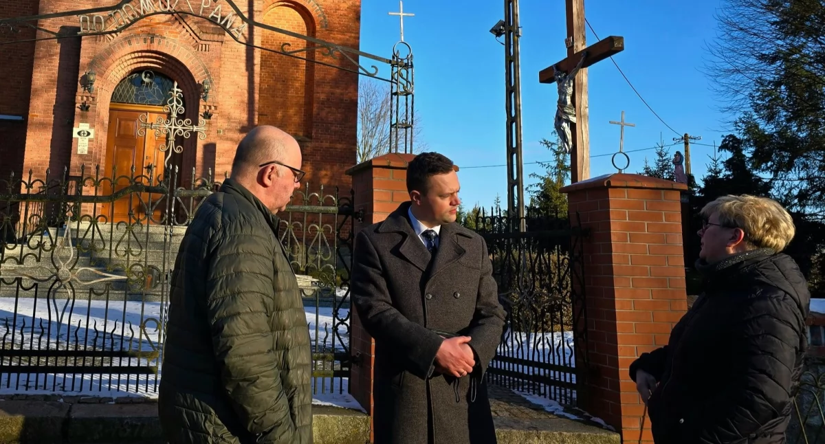 Kościół Religia, ławki Kościele - zdjęcie, fotografia