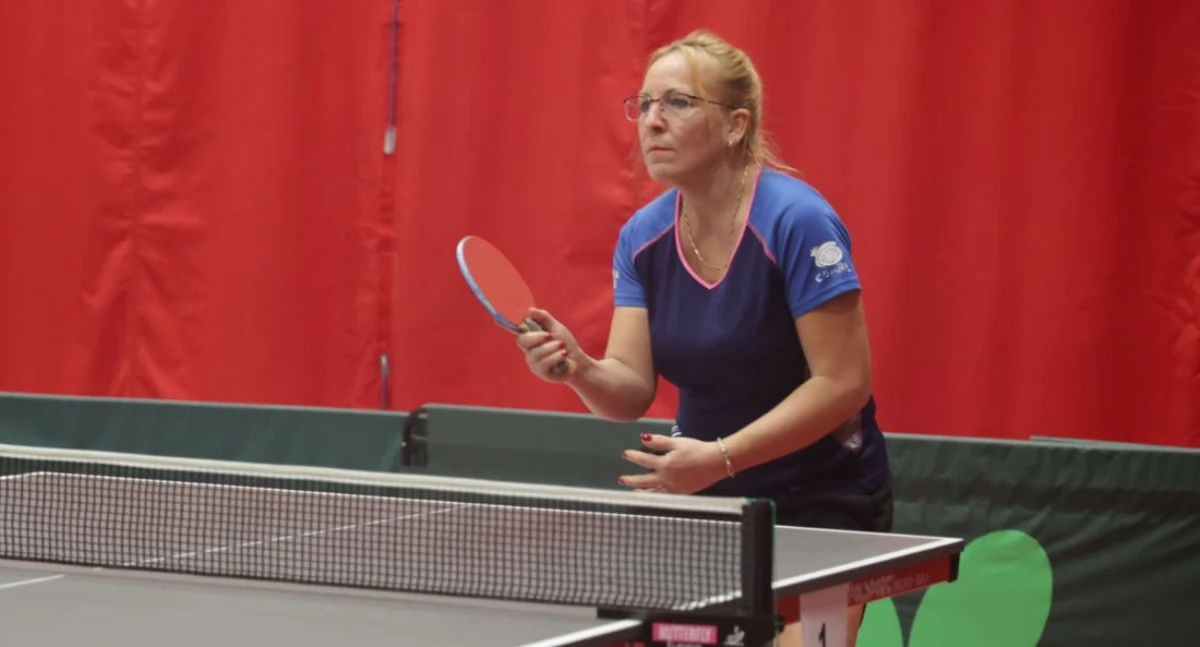 Tenis stołowy, Martynika Drąg Dariusz Murek niepokonani stołach zacięta walka kategorii mężczyzn - zdjęcie, fotografia