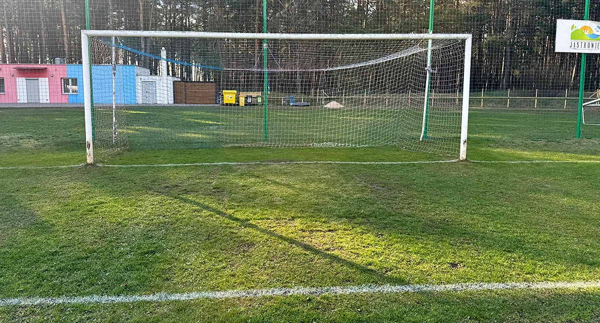 Tak wygląda murawa obecnie...